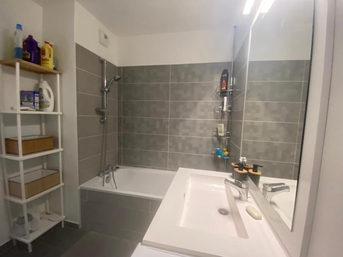 Chambre Dans Logement Neuf, Paris, Disney, Centrex Apartment Noisy-le-Grand ภายนอก รูปภาพ